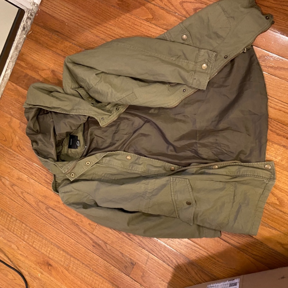 Green Jacket - Picture 2 of 2